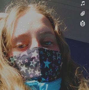 Meet your Posher, Vivian